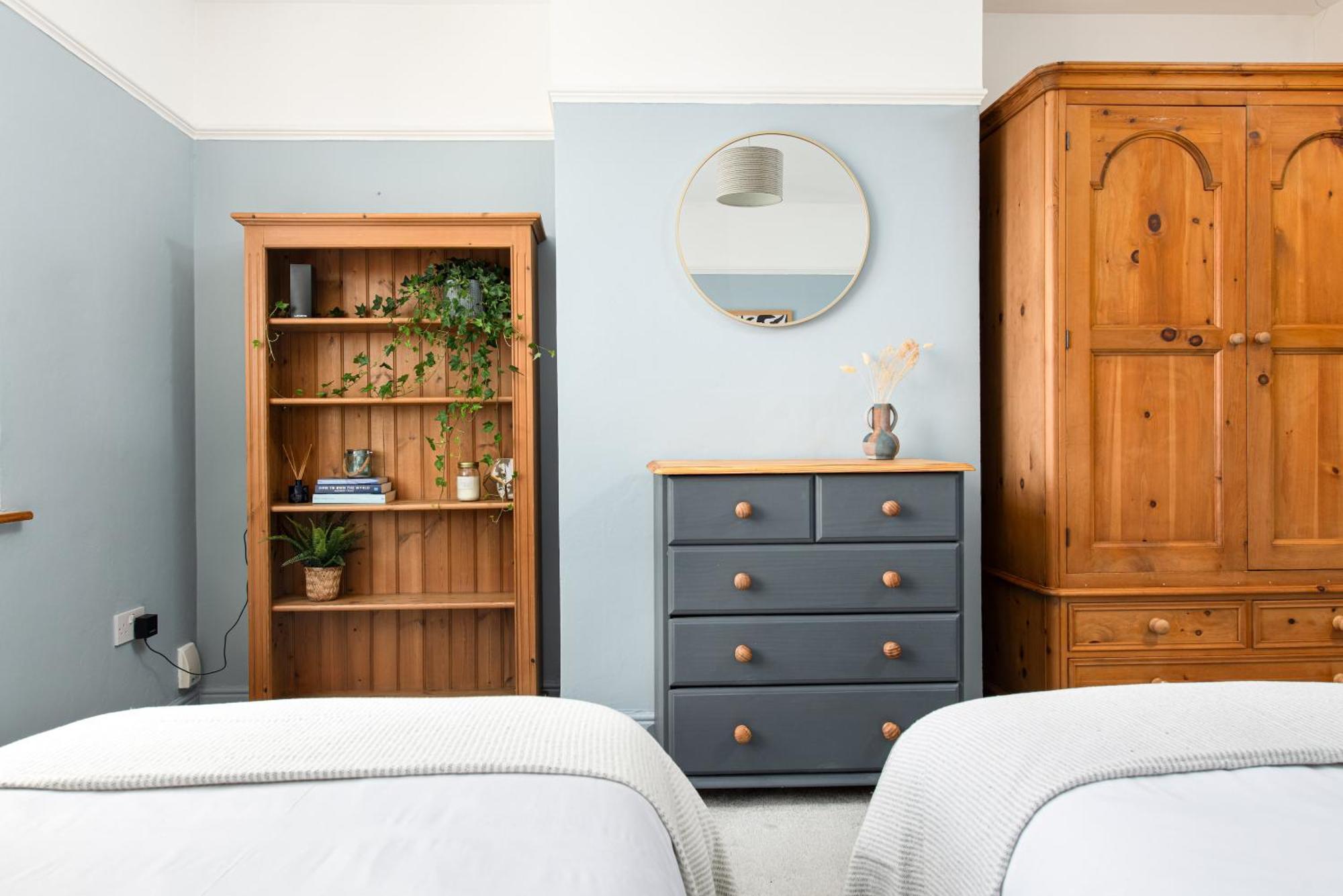 Charming Family Home With Stoves, Garden & Parking ブリストル エクステリア 写真