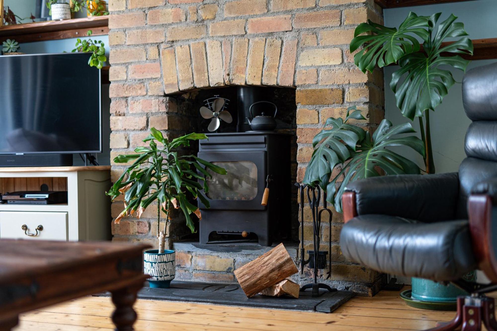 Charming Family Home With Stoves, Garden & Parking ブリストル エクステリア 写真